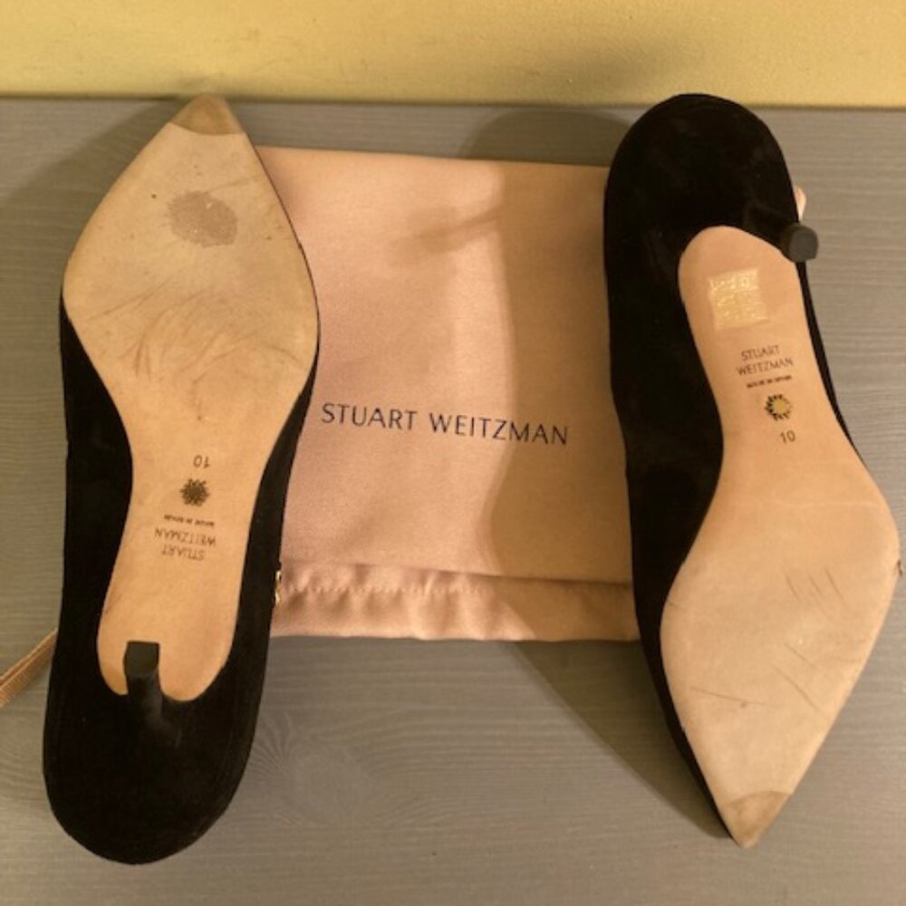 Stuart Weitzman black suede low heel mary jane's, size 10 - Picture 3 of 3